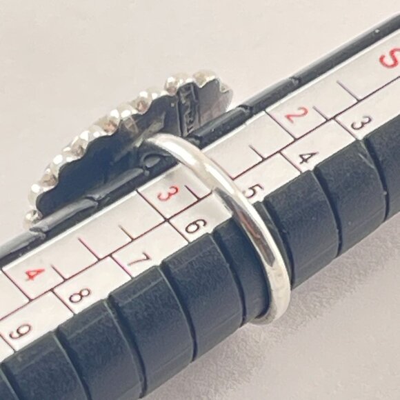 Vintage Sterling Silver Navajo Turquoise Ring With Scalloped Bezel Design Size 3 - Picture 3 of 10